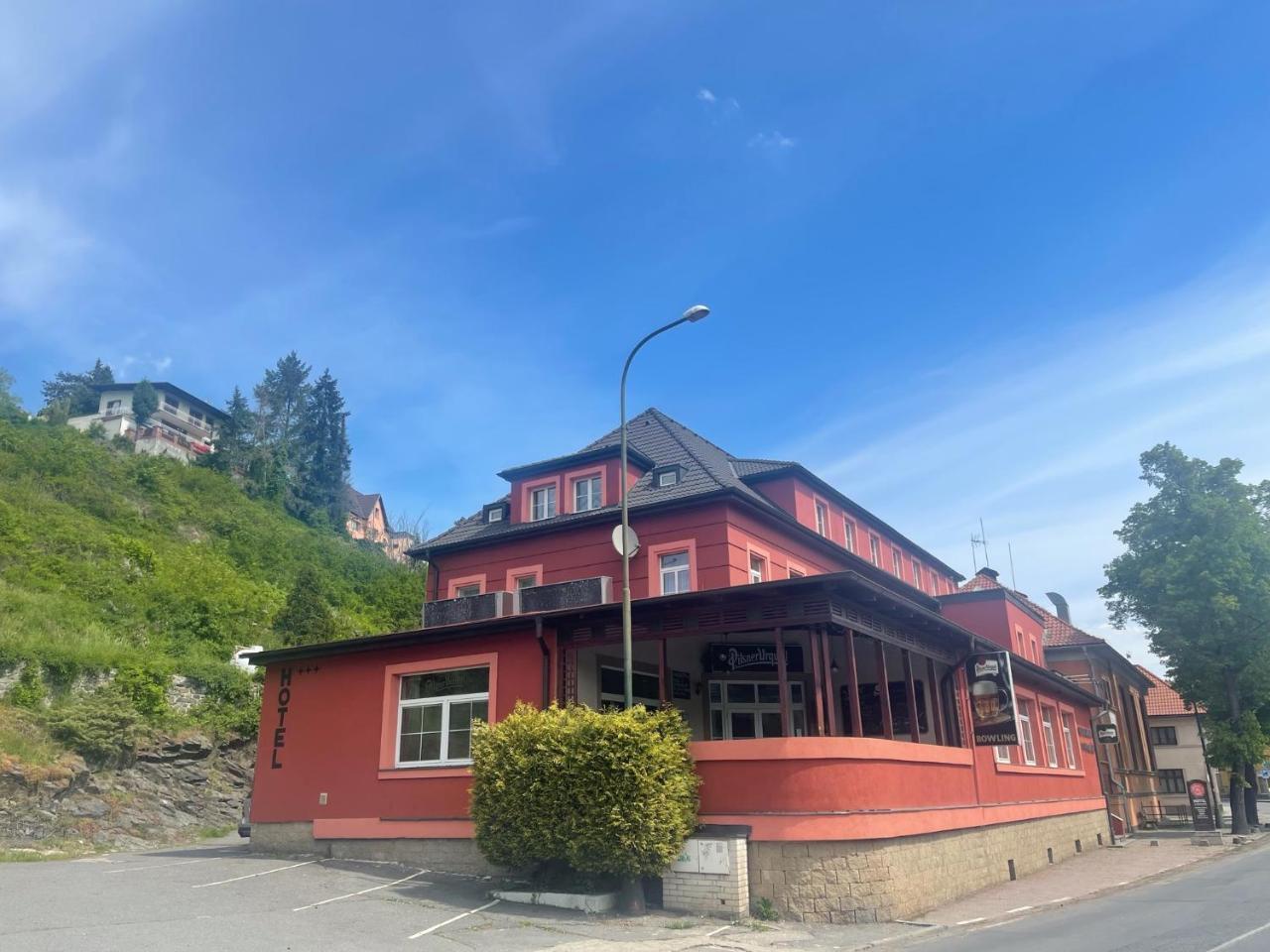 Hotel V Pivovare Davle