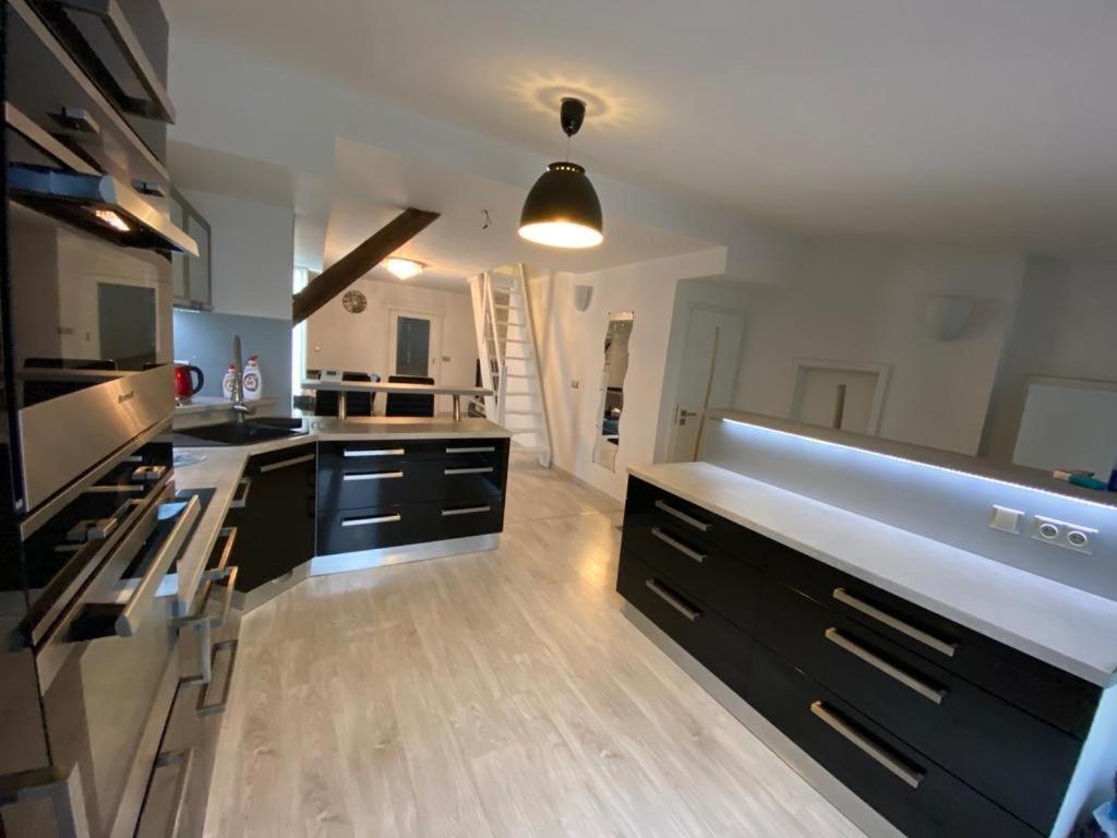 Spacious Penthouse Apartment