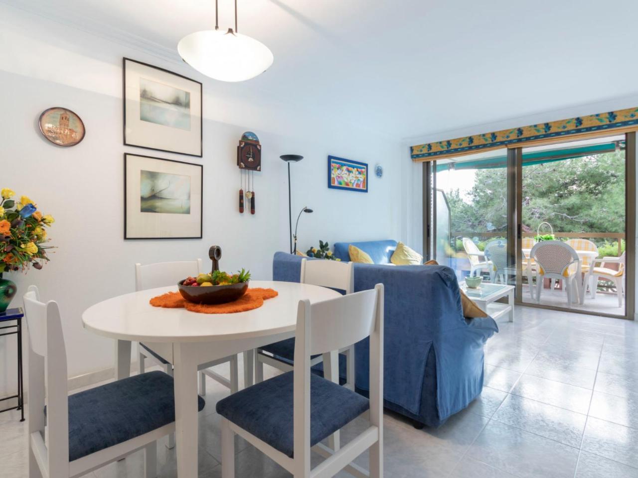 Apartment Els Pins Maria by Interhome