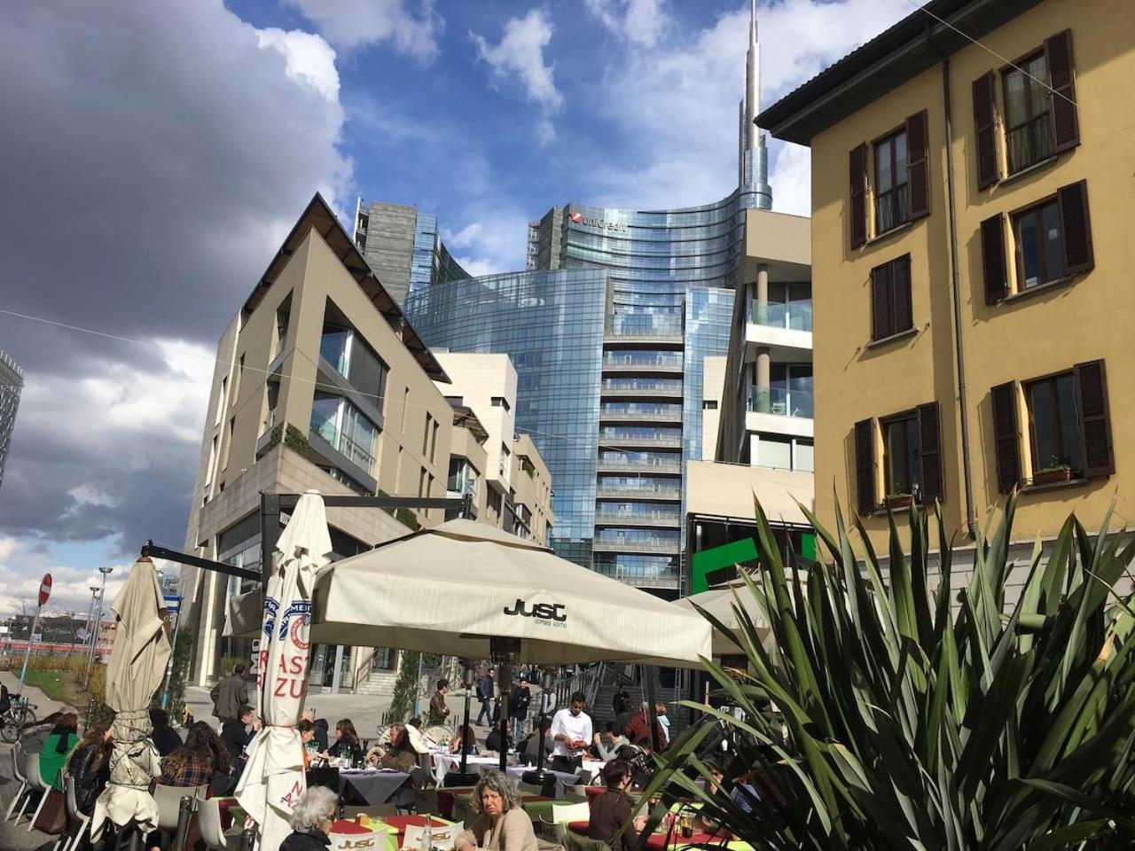 Suite (Bedroom & Living Room) (Adults Only)