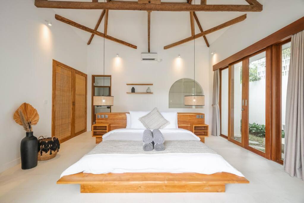 Blue Door Villa, Central Canggu