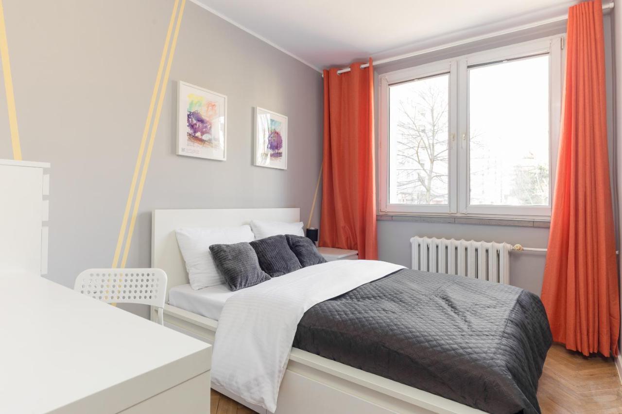 Krasinski Garden 2-Bedroom Apartament