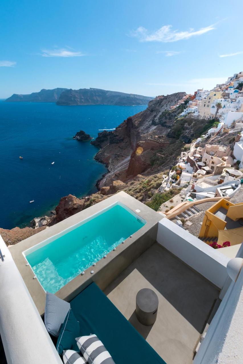 Big Blue Villa