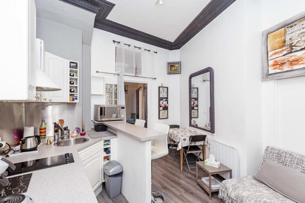 Charming T2 with All Comfort in Paris