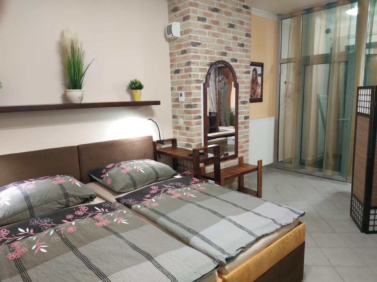 Apartman Holandska 120 Beroun