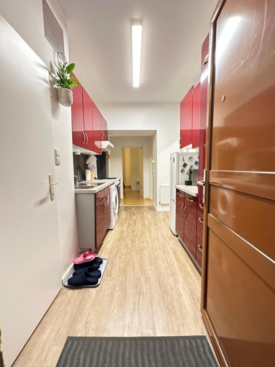 Cosy & Quiet in 17th District