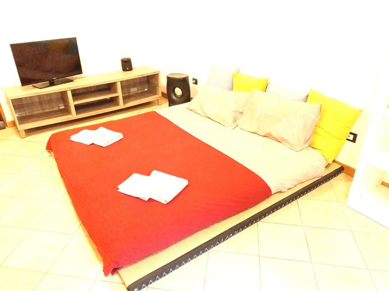 Bel Monolocale Loreto (10 Minuti Dal Duomo)