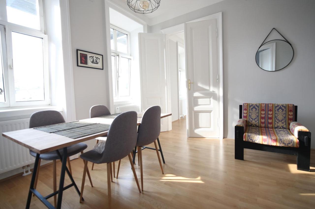 Classic, Modern & Sunny. 7min To Vienna’S Center!