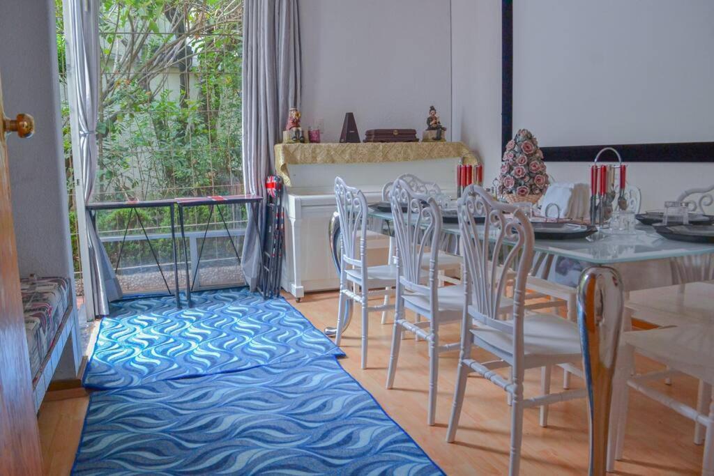Casa Grande En Coyoacan Ideal Para Familias Y Varios Acompanantes