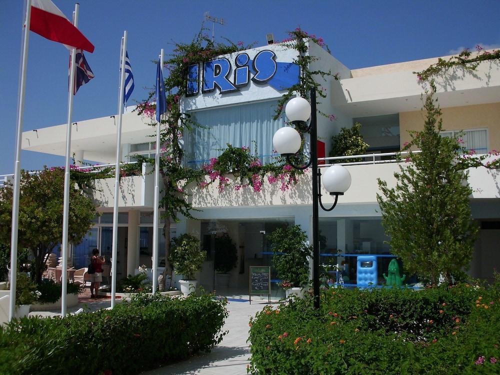 Iris Hotel
