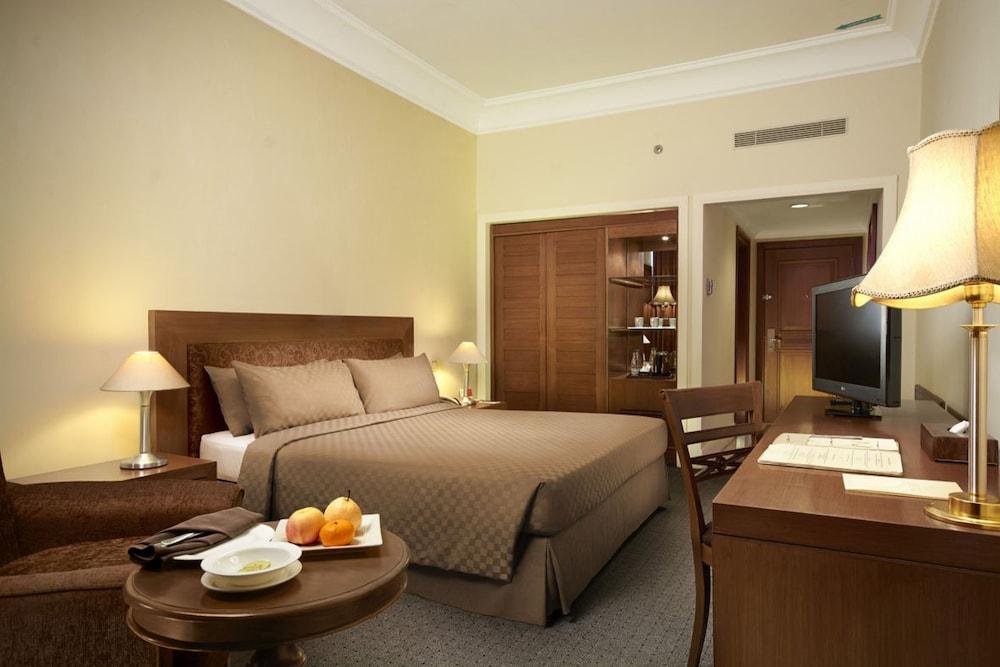 Singgasana Hotel Makassar 2