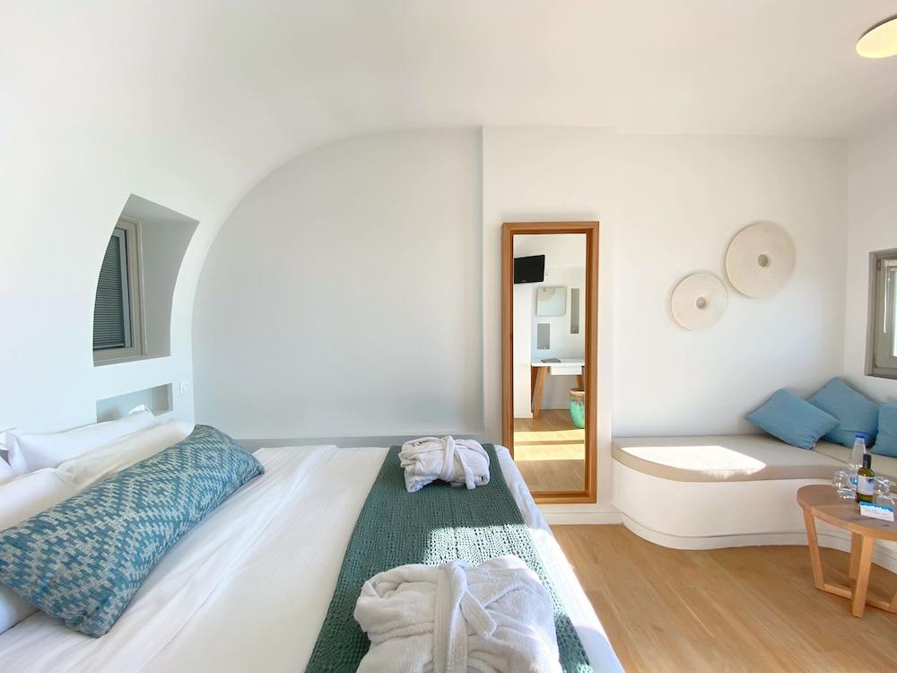 Panorama Santorini Boutique Hotel (Adults only) 2