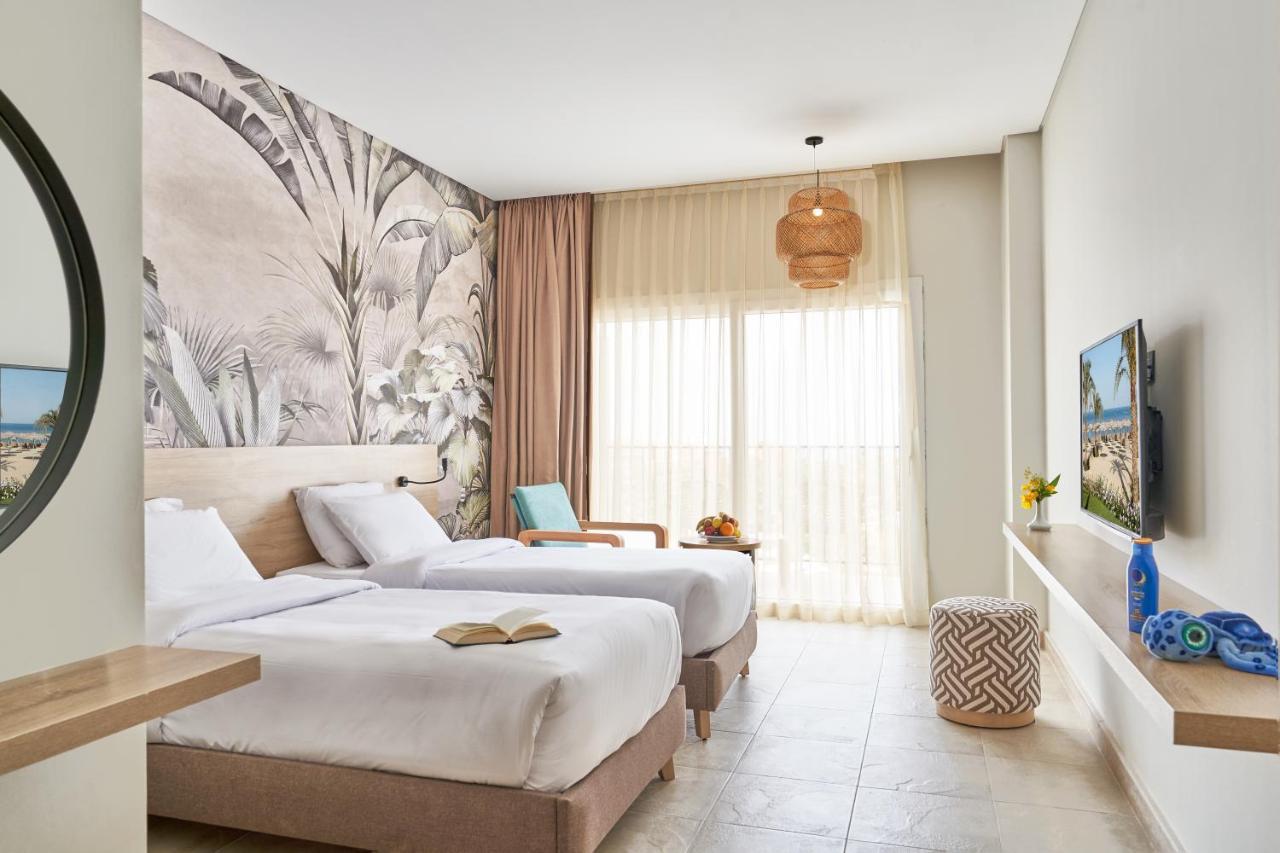 Three Corners Sunny Beach Resort 2