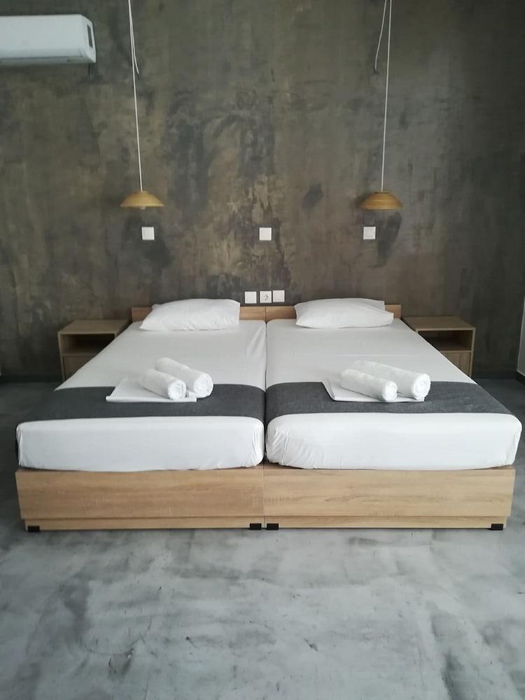 Family House Studios Apartments 2