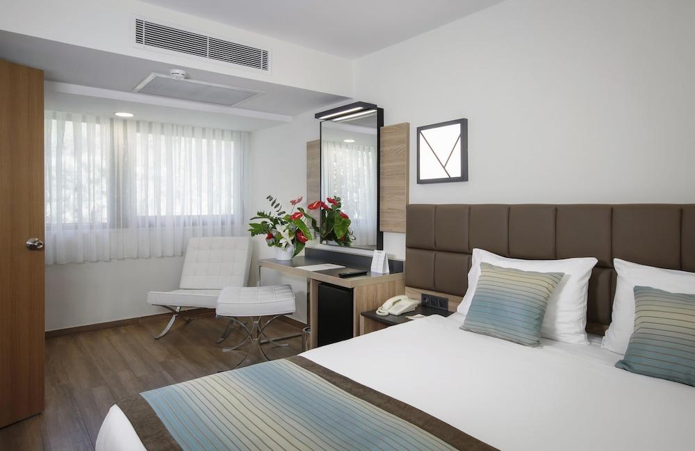 Kimeros Park Holiday Village 2