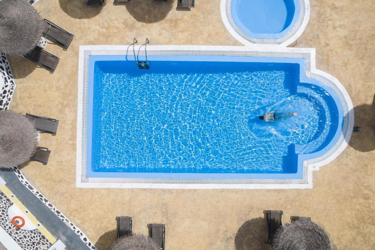 Mandilaria Studios 1