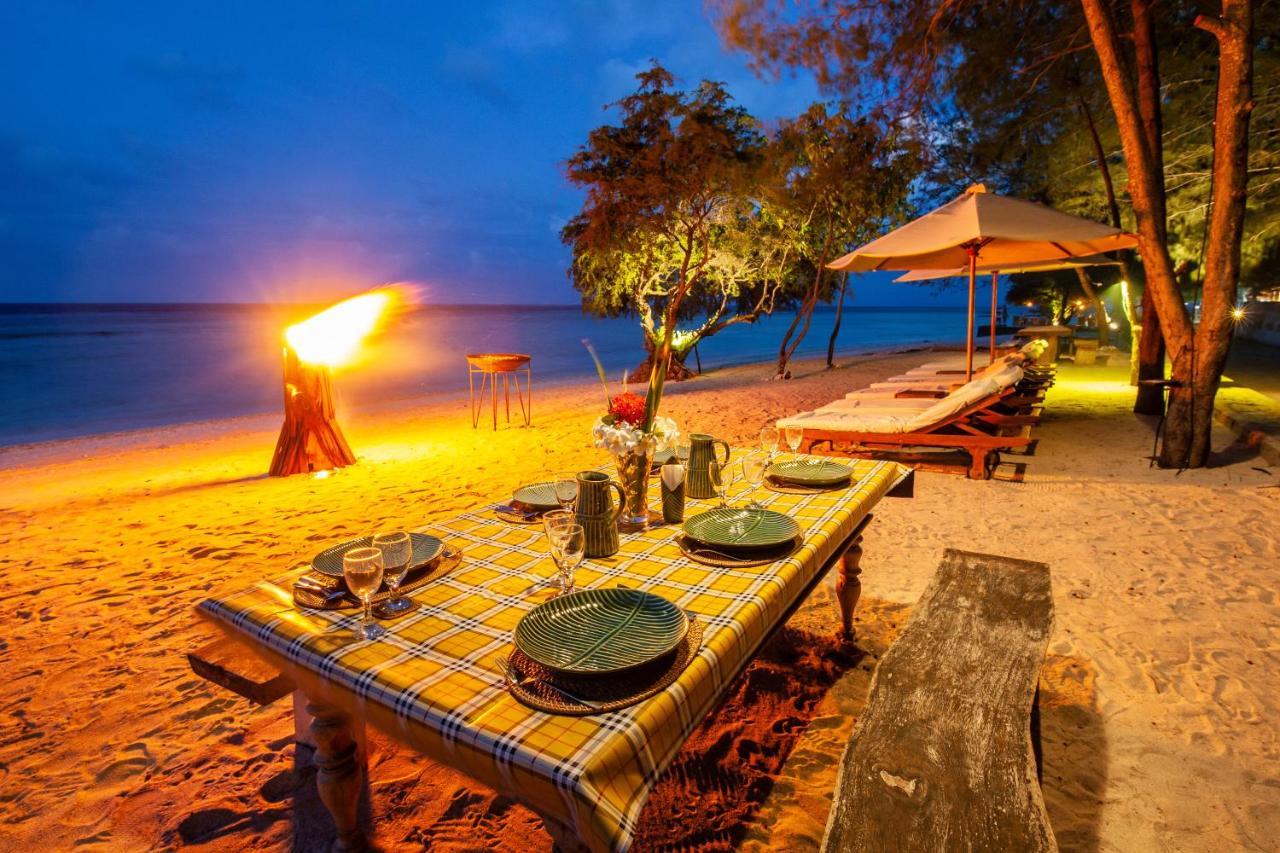 The Gili Beach Resort 1