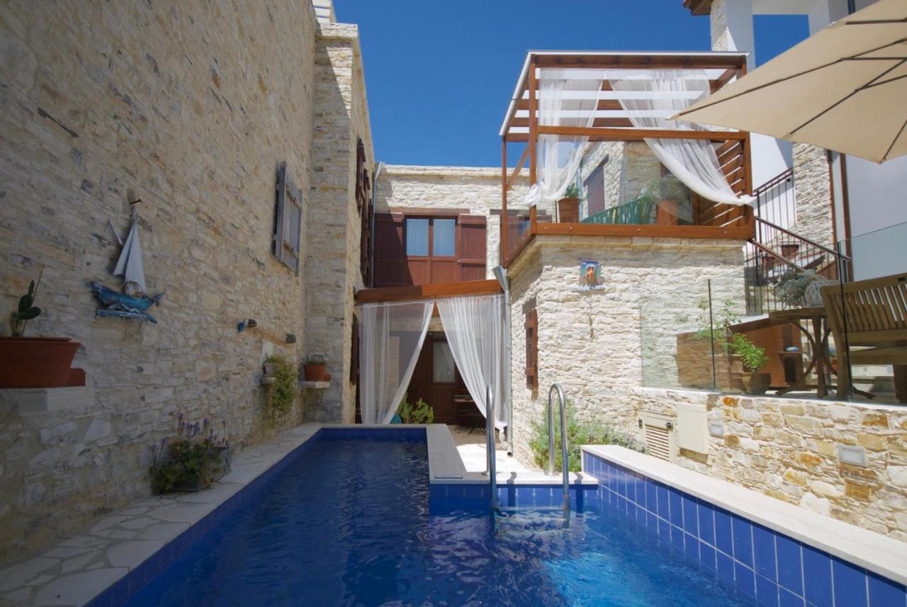 Palatakia Village Houses (Adults only) 1