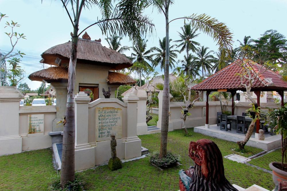 Alam Puisi Villa 1