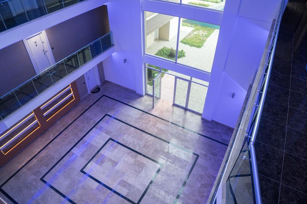 Moonlight Residence 1