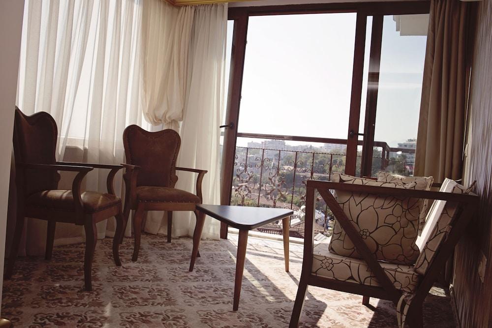 Patron Boutique Hotel 1