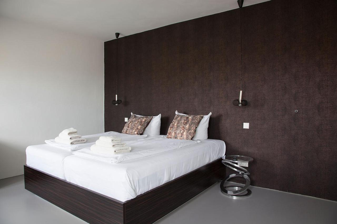 Mons Am Goetheplatz 1