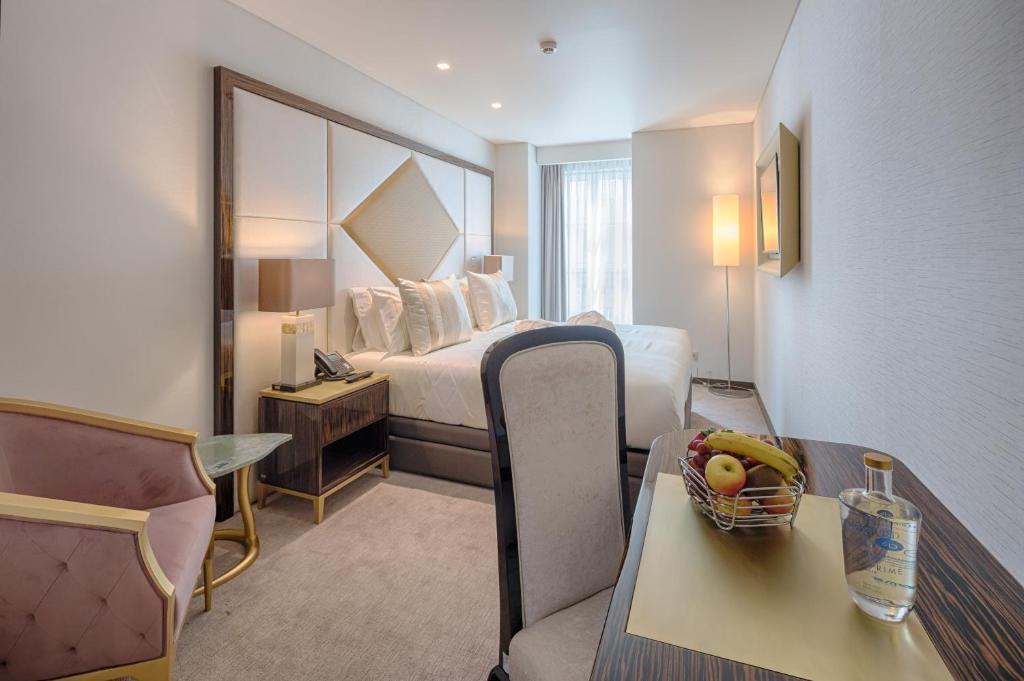 Meraprime Gold Design Hotel