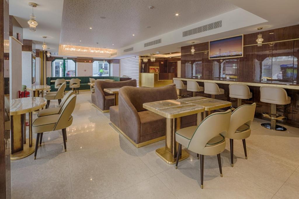 Meraprime Gold Design Hotel 1