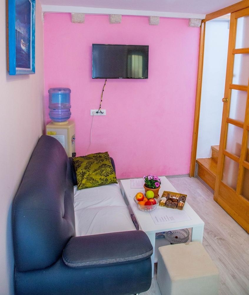 Guest House Jeljenic 2