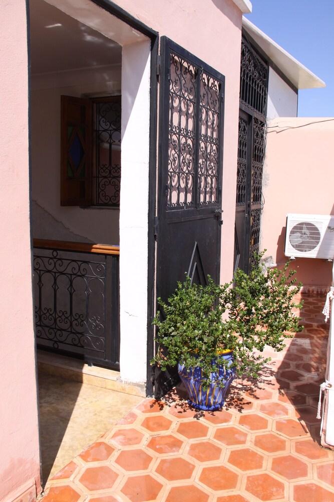 Riad Porte Des 5 Jardins 2