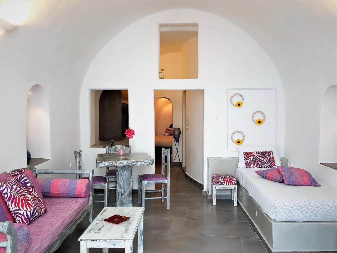 Aqua & Terra Traditional Cave Houses 1