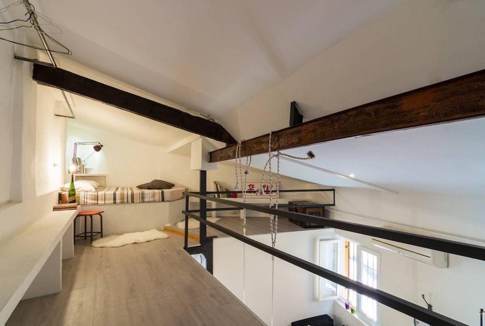 Sweet Home in Center 2