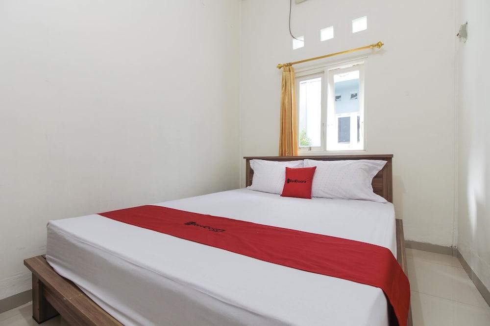 Reddoorz Near Universitas Palangkaraya 2