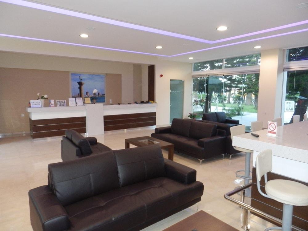 Paleos Hotel Apartments 1