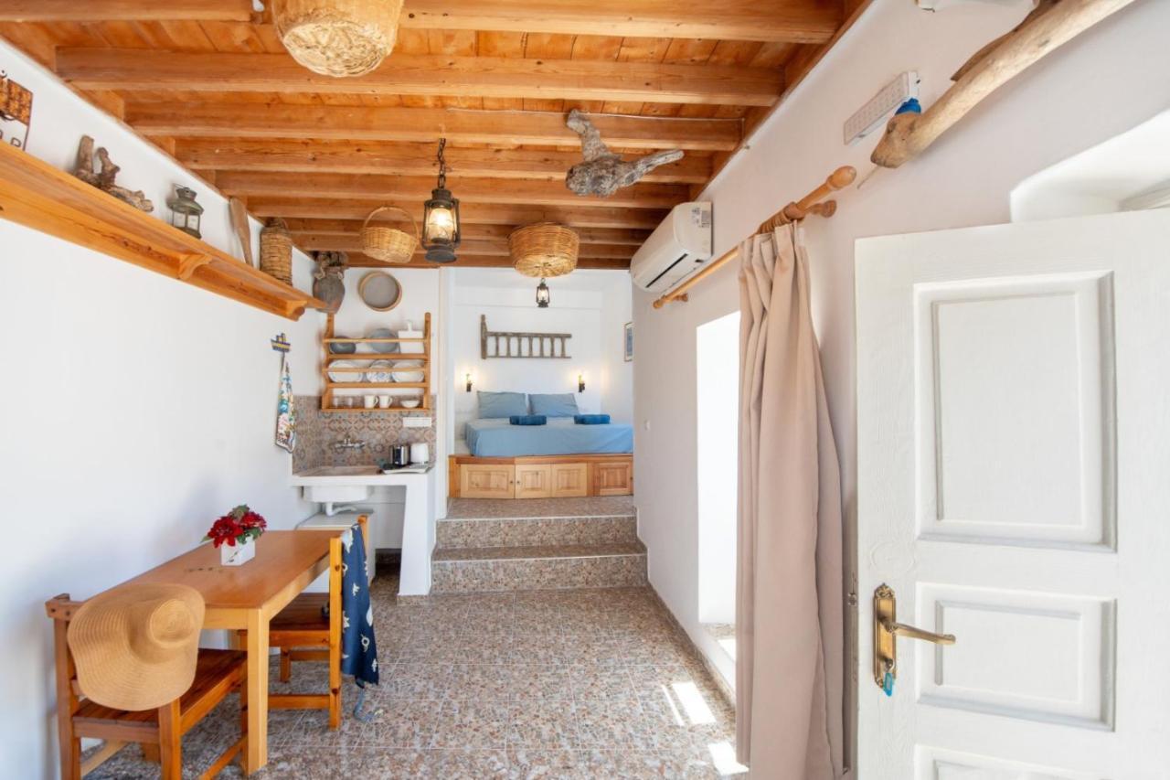 Lindos Marianthi Studios 1