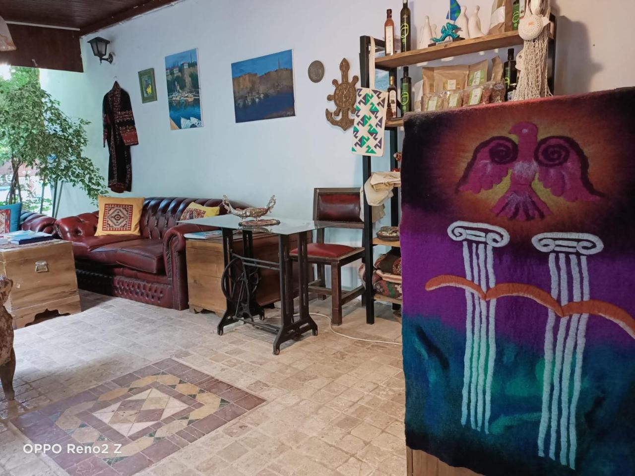 Hadrianus (Adults only) 2