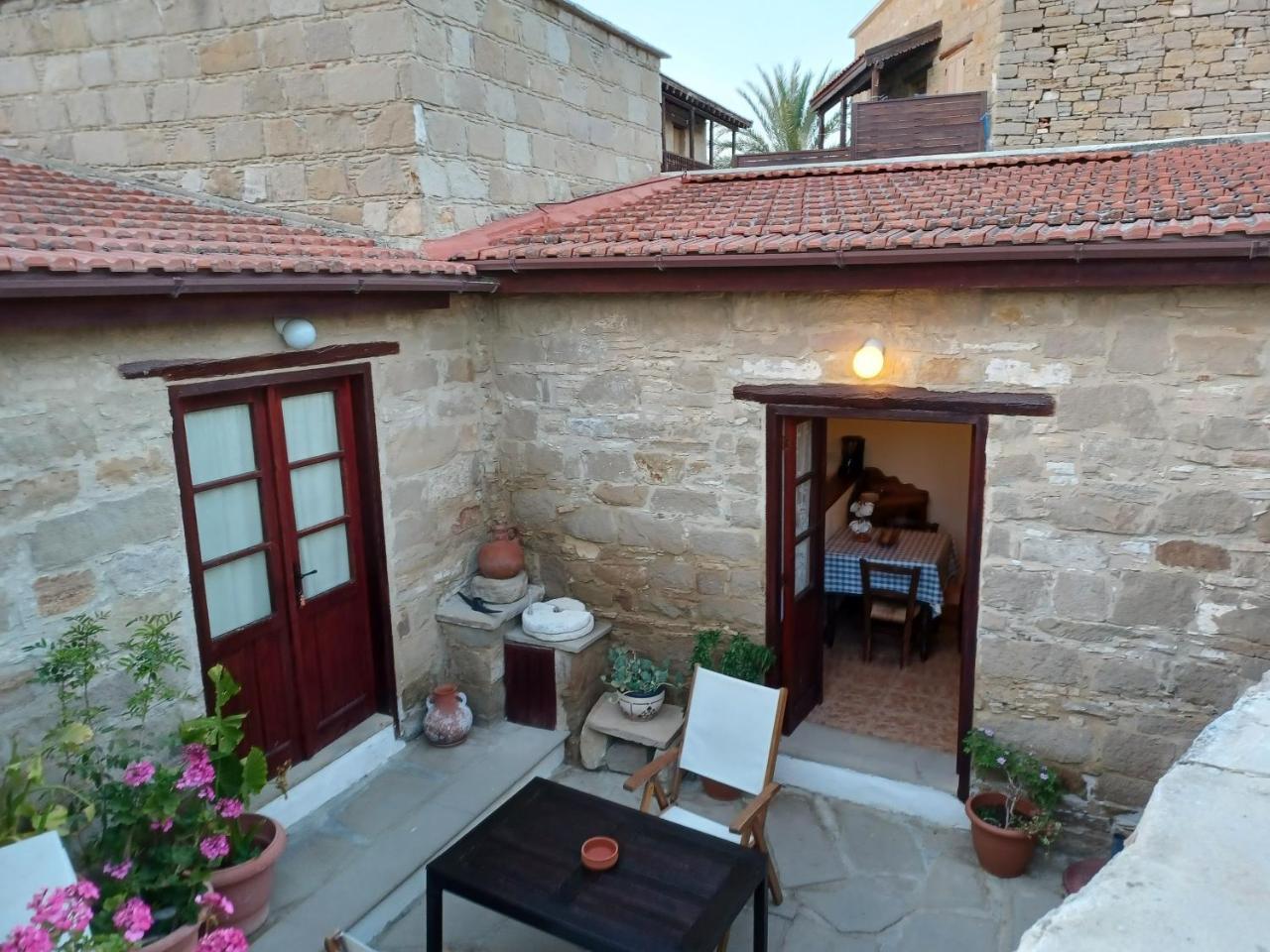 Niovi House (Adults Only) 1