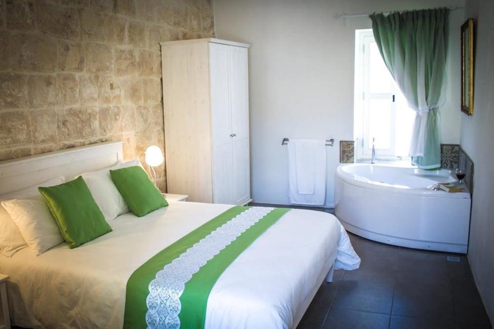 Lemon Tree Bed & Breakfast 2