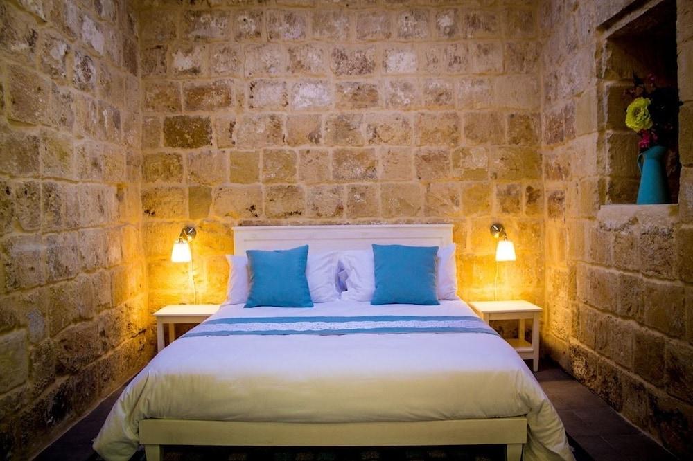 Lemon Tree Bed & Breakfast 1