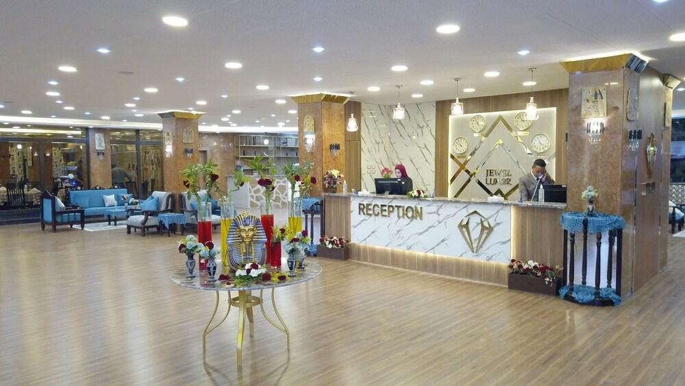 Jewel Luxor Hotel 1