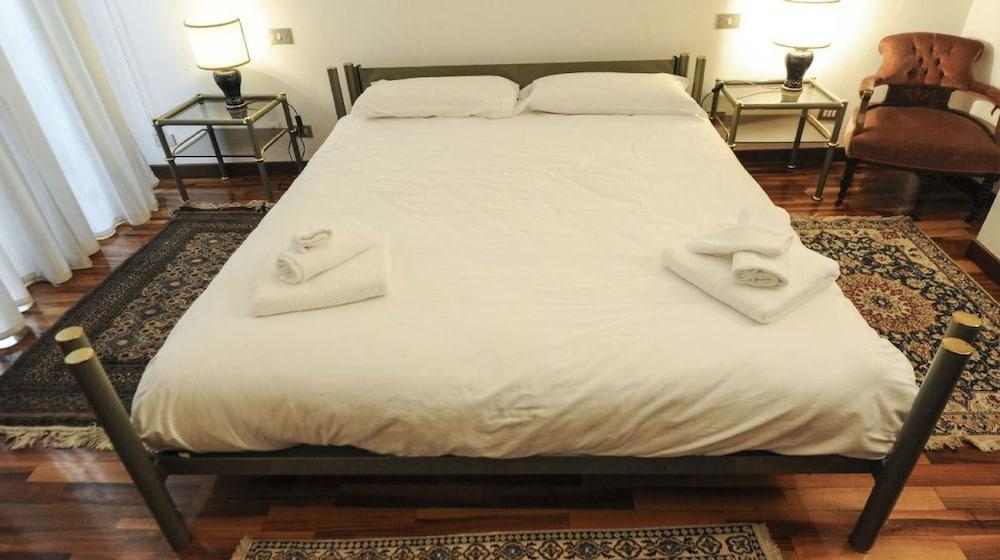 Milano Brera District 1