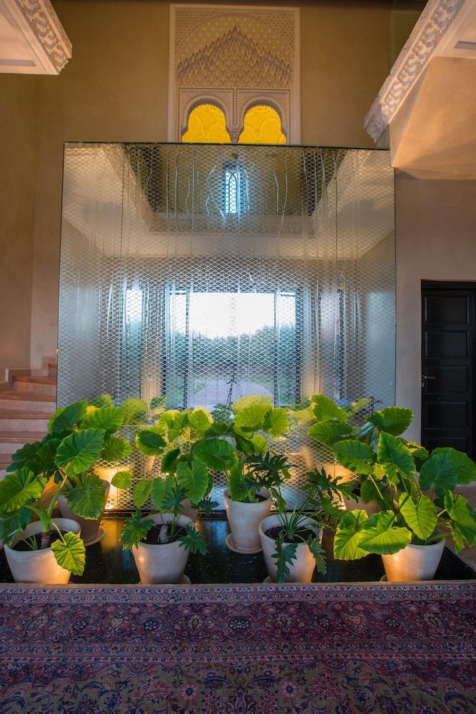 Palais Chahar Mahal 2