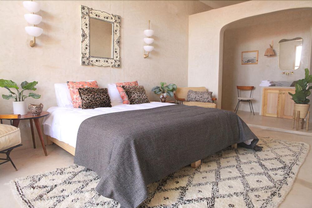 The Gardener's House 1