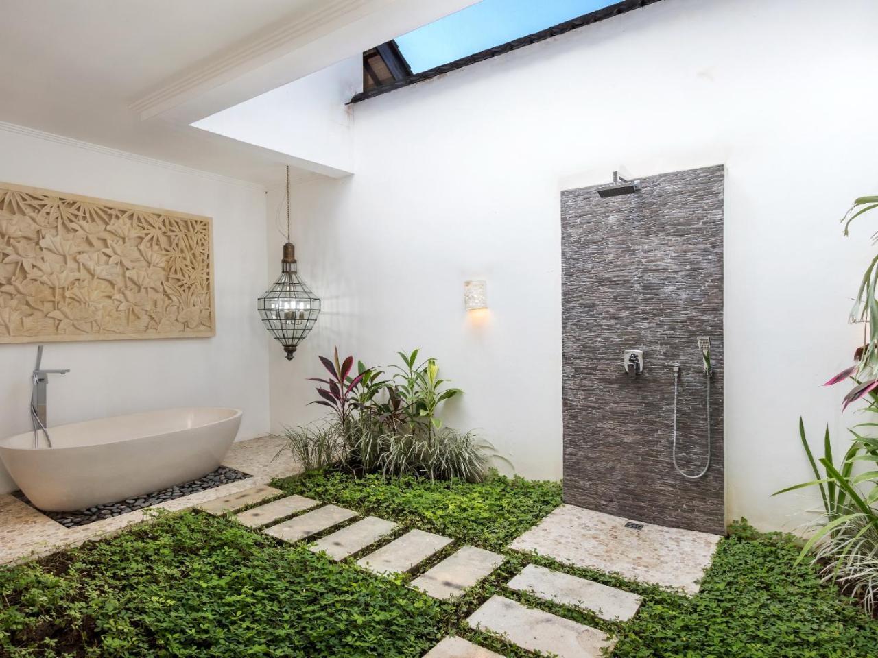 Villa Candi Kecil Empat 2