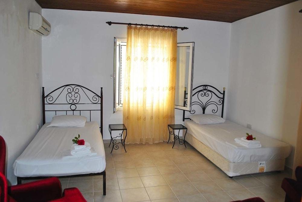 Villa Butterfly by Amy Villas 1