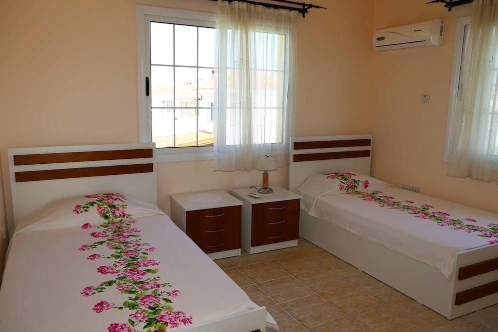 Villa Rose by Amy Villas 1