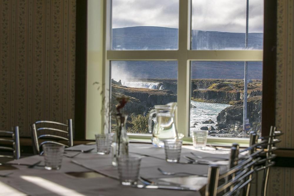 Fossholl Guesthouse 1