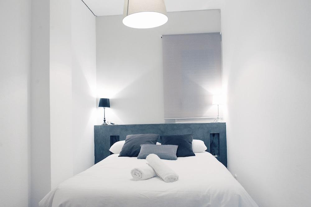 Amazing City Center Apartment 1