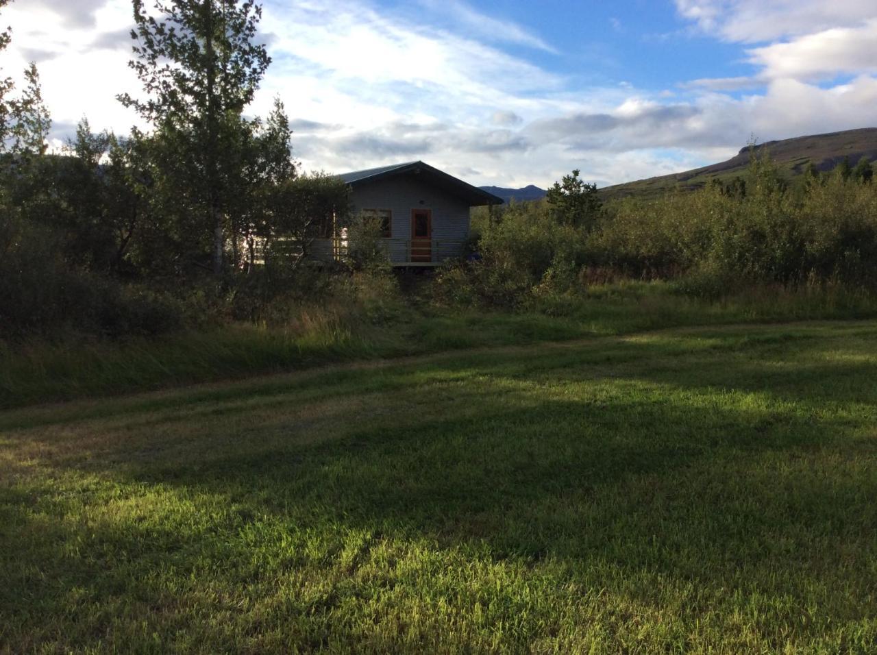 Miðdalskot Cottages 1