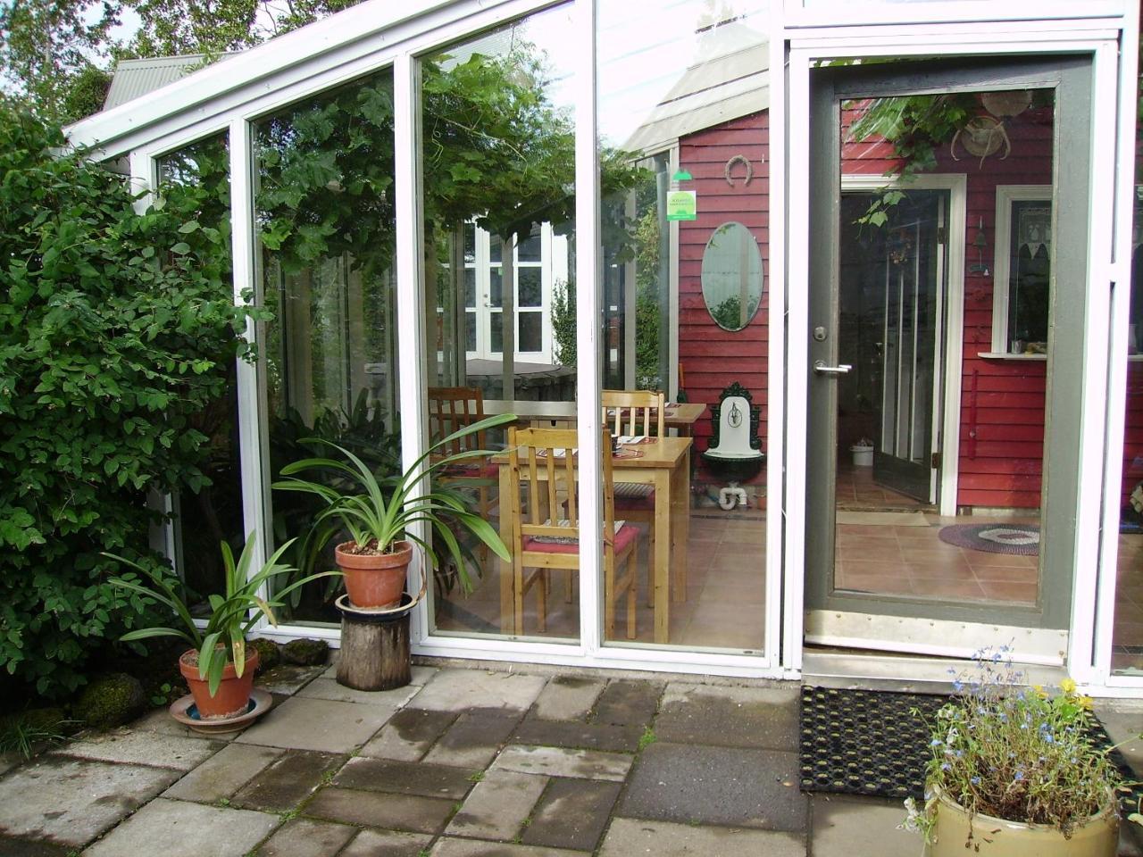 Arbakki Farmhouse Lodge 1